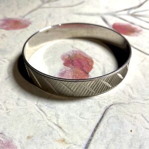 Vintage Etched and Textured Silver Tone Bangle Bracelet